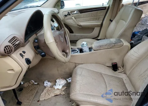 2001 Mercedes-Benz C 320 from USA, damaged, VIN WDBRF64J61F024215